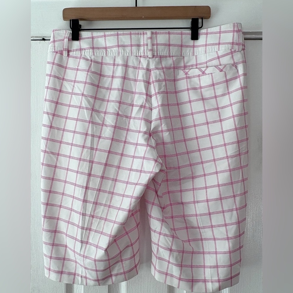 Tommy Armour Pink Plaid Dri-Fit Golf Shorts Size 14 EUC - Picture 2 of 6